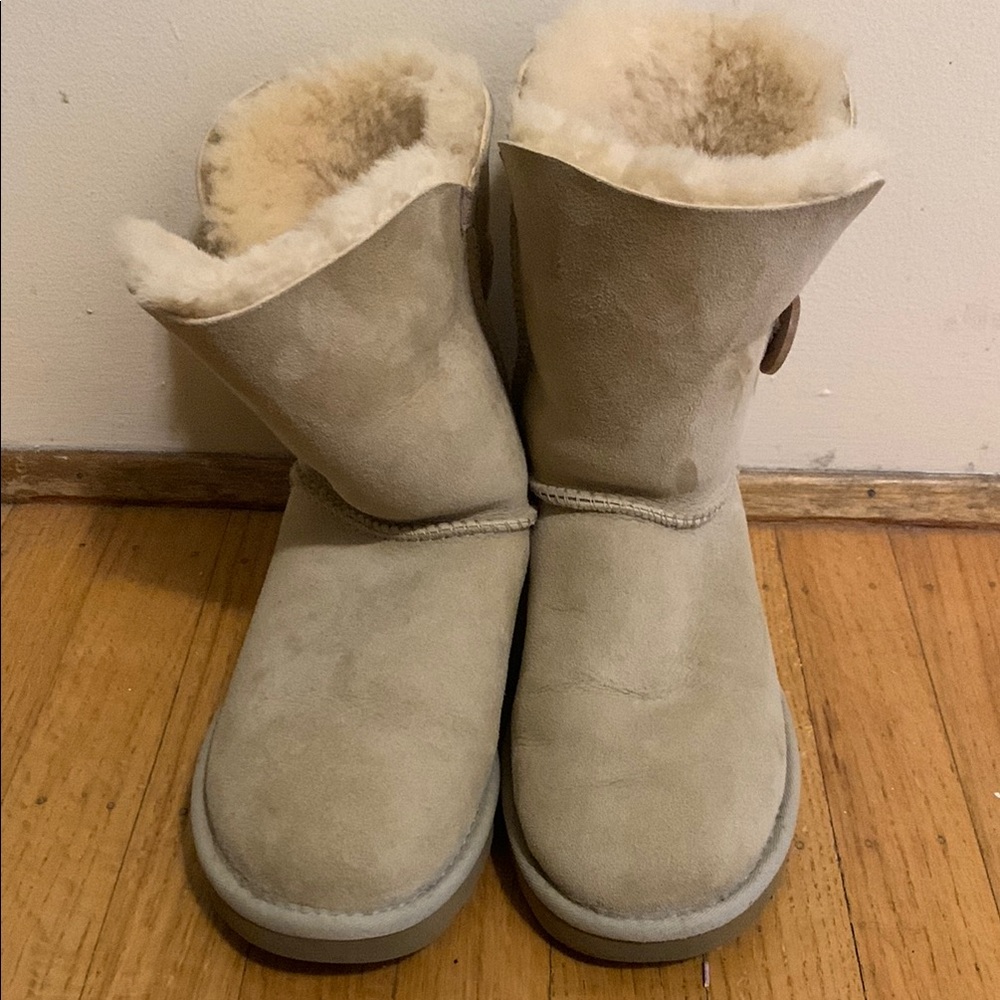 Cozy Shearling-Lined Boots